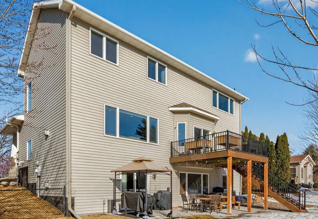 10320 Abbott Drive N, Brooklyn Park, MN 55443