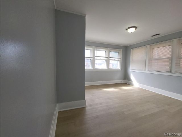 2463 Taylor Street, Detroit, MI 48206