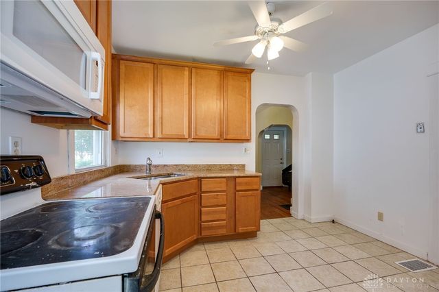 2119 Shroyer Road, Oakwood, OH 45419