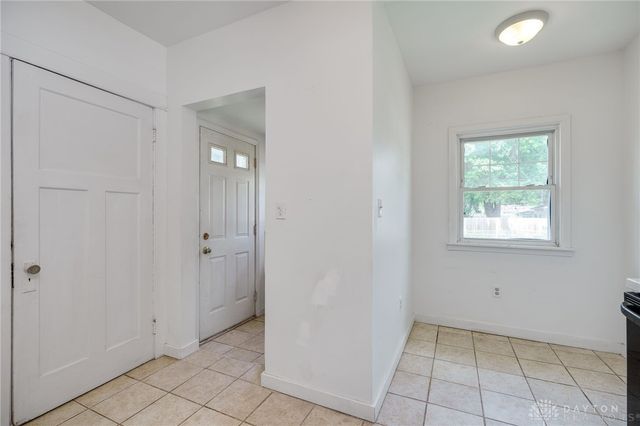 2119 Shroyer Road, Oakwood, OH 45419