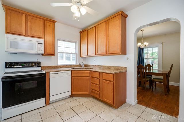 2119 Shroyer Road, Oakwood, OH 45419