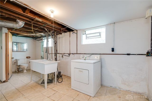 2119 Shroyer Road, Oakwood, OH 45419