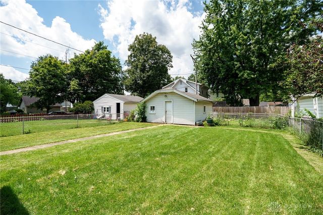 2119 Shroyer Road, Oakwood, OH 45419