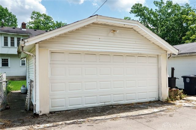 2119 Shroyer Road, Oakwood, OH 45419