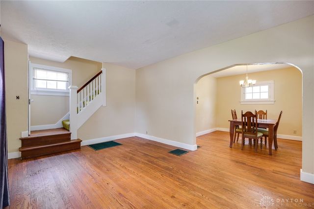 2119 Shroyer Road, Oakwood, OH 45419