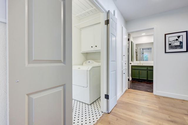 5609 Courtyard CV, Austin, TX 78731