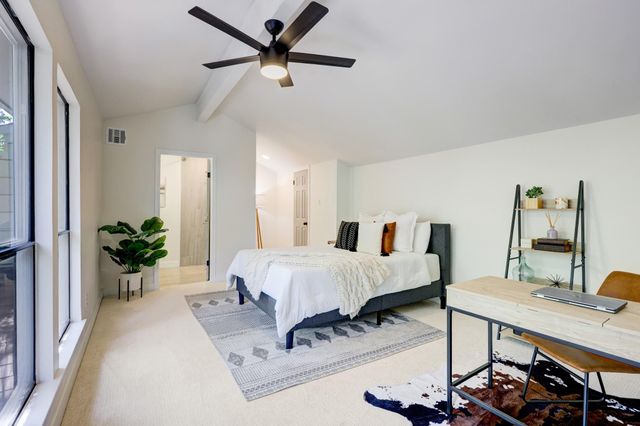 5609 Courtyard CV, Austin, TX 78731