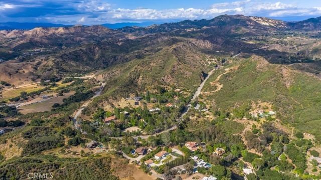 26086 Mulholland Highway, Calabasas, CA 91302