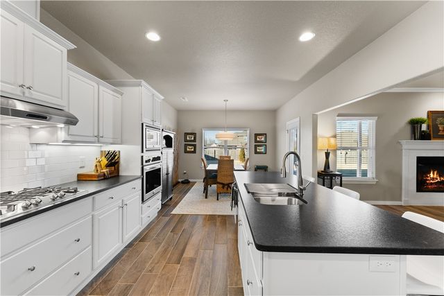 3854 Stonehenge Avenue, Springdale, AR 72764