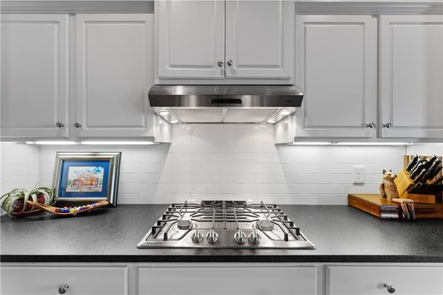 3854 Stonehenge Avenue, Springdale, AR 72764