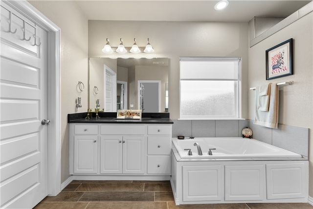 3854 Stonehenge Avenue, Springdale, AR 72764