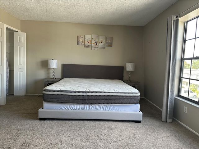 6060 VILLAGE CIRCLE 6060, Orlando, FL 32822