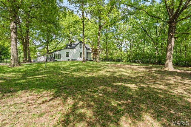 2913 OLD CASEYVILLE Road, Swansea, IL 62226