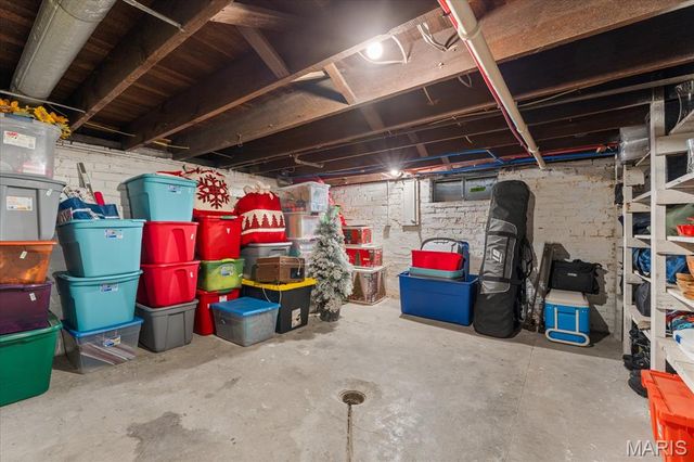 2913 OLD CASEYVILLE Road, Swansea, IL 62226