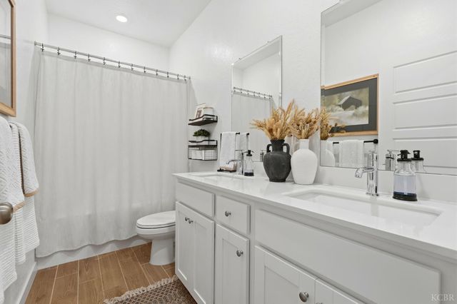 4449 N Phoenix Avenue, Fresno, CA 93723