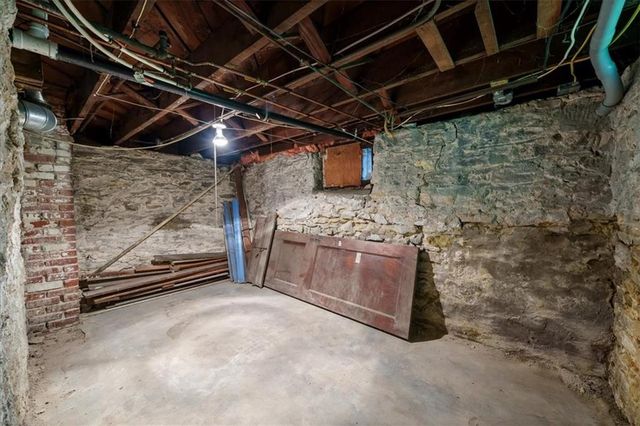4314 Harrison Street, Kansas City, MO 64110