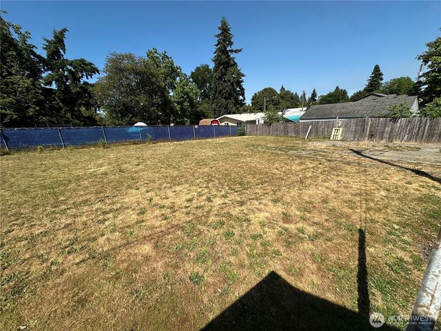 5821 S Sheridan Avenue, Tacoma, WA 98408