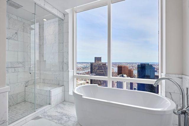 1 Franklin St PH1B, Boston, MA 02110