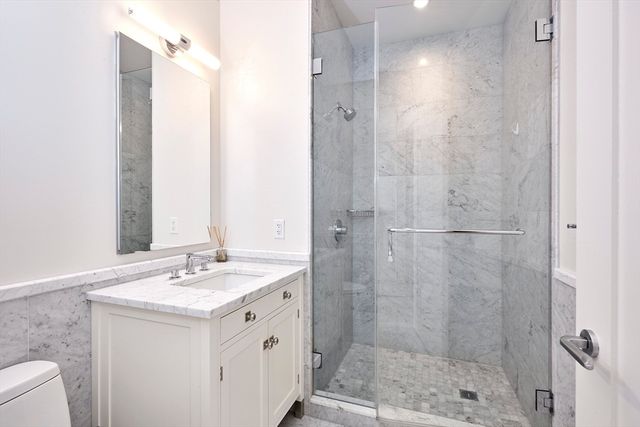 1 Franklin St PH1B, Boston, MA 02110