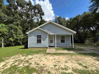 1436 BALBOA Street, Tallahassee, FL 32301