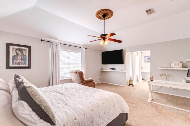 2202 Falling Oaks Road, Houston, TX 77038