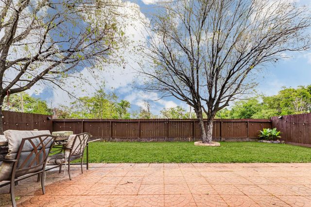 2202 Falling Oaks Road, Houston, TX 77038