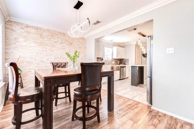 2202 Falling Oaks Road, Houston, TX 77038