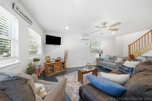 13198 Wells Drive, Sperry, OK 74073