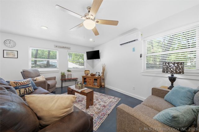 13198 Wells Drive, Sperry, OK 74073