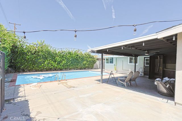 9102 Healey, Garden Grove, CA 92841