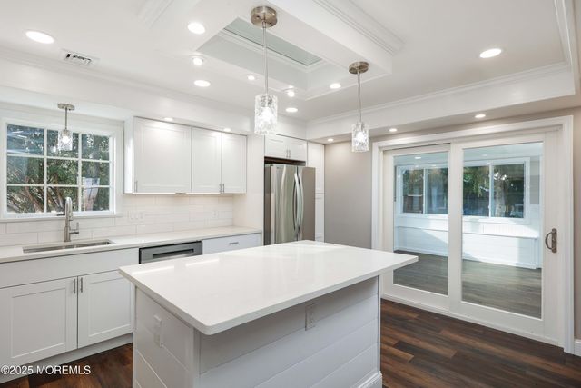 118 State Route 34, Holmdel, NJ 07733