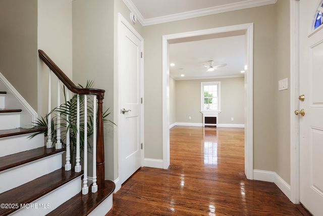 118 State Route 34, Holmdel, NJ 07733