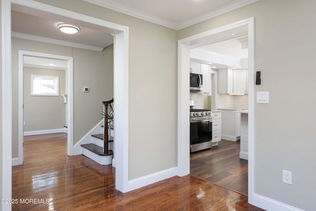 118 State Route 34, Holmdel, NJ 07733