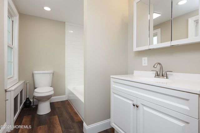 118 State Route 34, Holmdel, NJ 07733