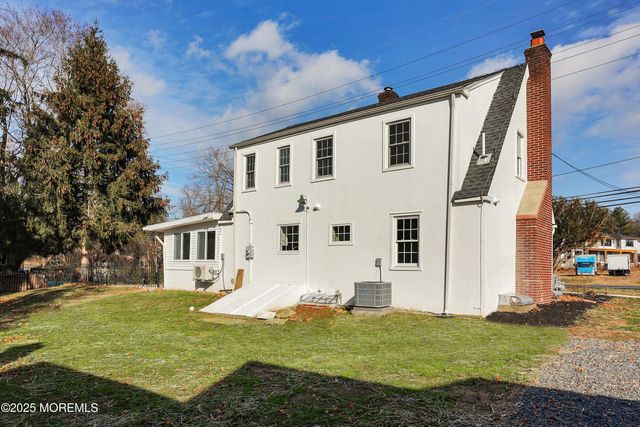 118 State Route 34, Holmdel, NJ 07733