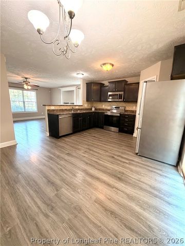 2110 Queen Elizabeth Lane, Hope Mills, NC 28348
