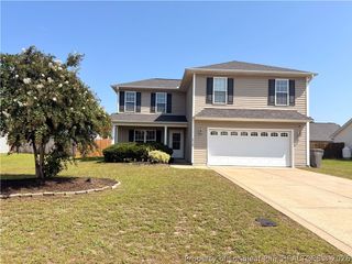 2110 Queen Elizabeth Lane, Hope Mills, NC 28348