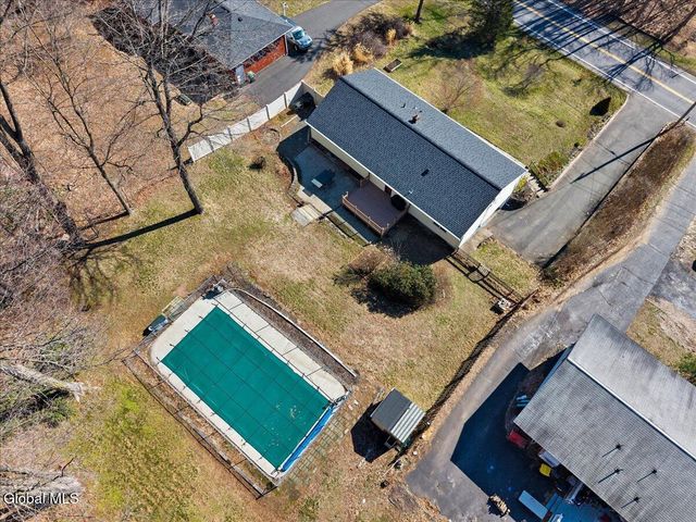 16 Denison Road, Colonie, NY 12309