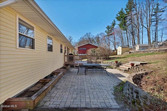 16 Denison Road, Colonie, NY 12309