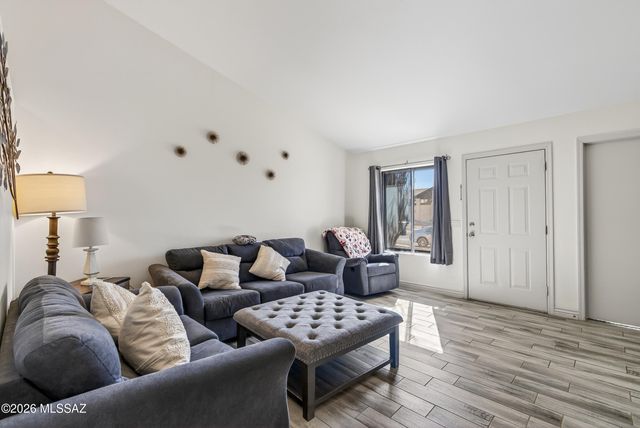 9931 E Banister Drive, Tucson, AZ 85730