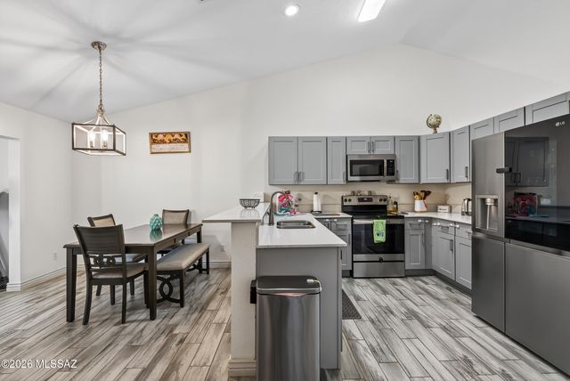 9931 E Banister Drive, Tucson, AZ 85730