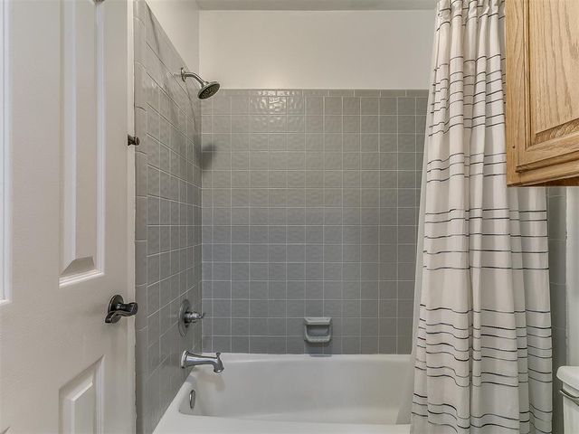15808 Sugar Loaf Drive, Edmond, OK 73013