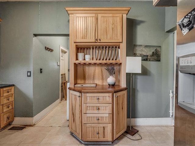 2220 N Indiana Avenue, Oklahoma City, OK 73106