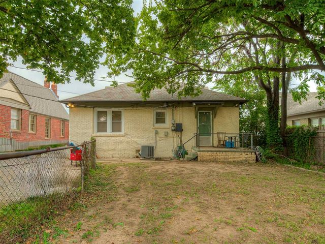 2220 N Indiana Avenue, Oklahoma City, OK 73106