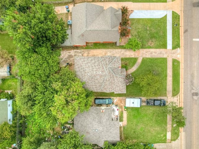 2220 N Indiana Avenue, Oklahoma City, OK 73106