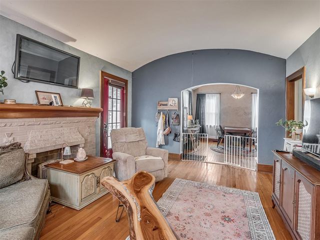 2220 N Indiana Avenue, Oklahoma City, OK 73106