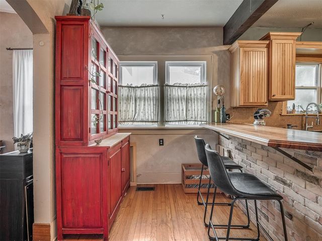 2220 N Indiana Avenue, Oklahoma City, OK 73106