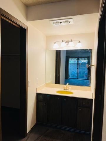 5581 Rubion Cir, Citrus Heights, CA 95610