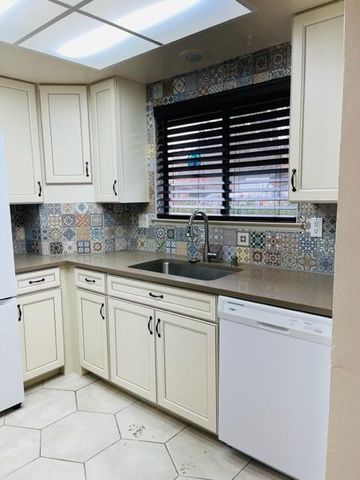 5581 Rubion Cir, Citrus Heights, CA 95610