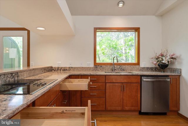 377 BROADVIEW LN, Annapolis, MD 21401